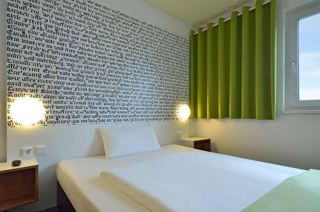 B&B Hotel Muenchen-Messe Aschheim Phòng bức ảnh